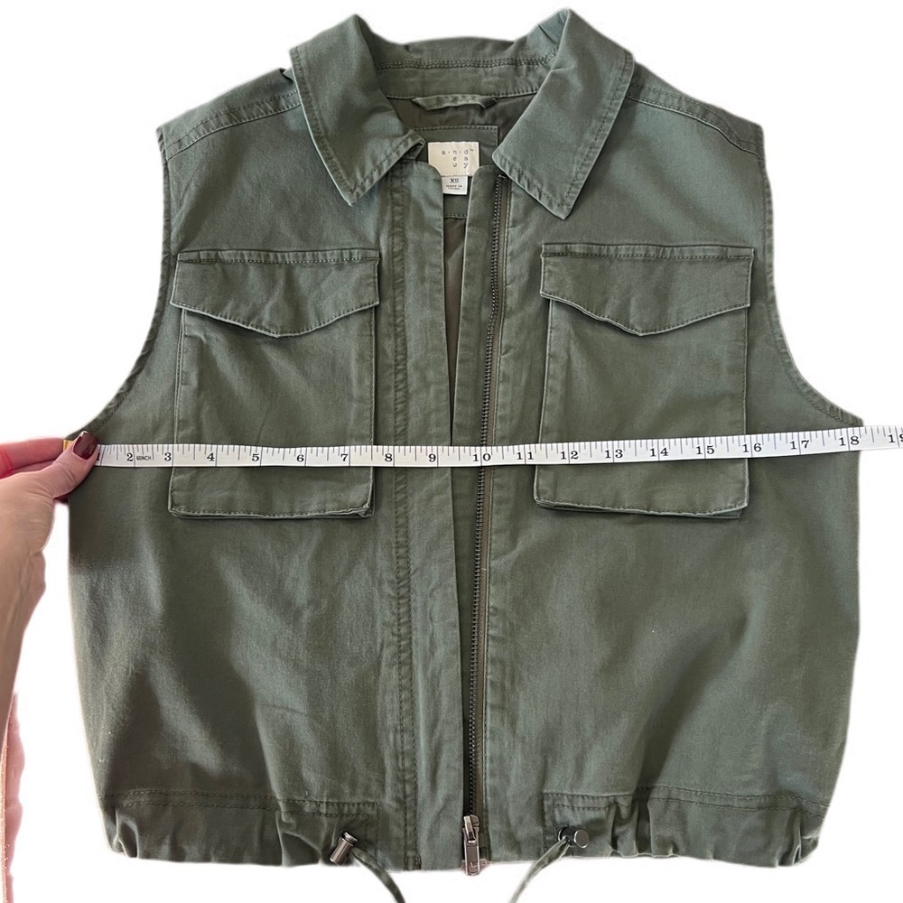 A New Day- Olive Green Zip Vest (Sz xs) - Picture 12 of 14